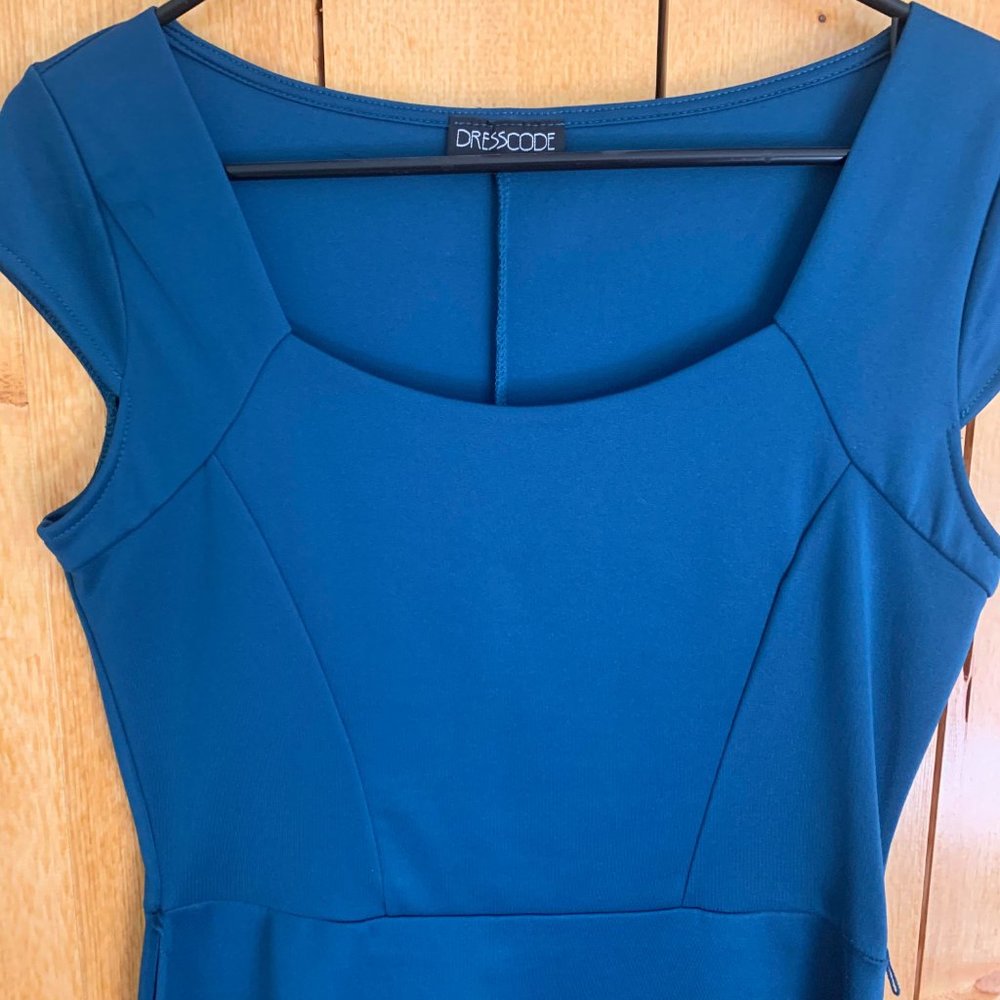 DressCode LA Size Large - Picture 3 of 6